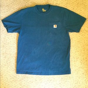 2 men’s Carhartt shirts - Medium